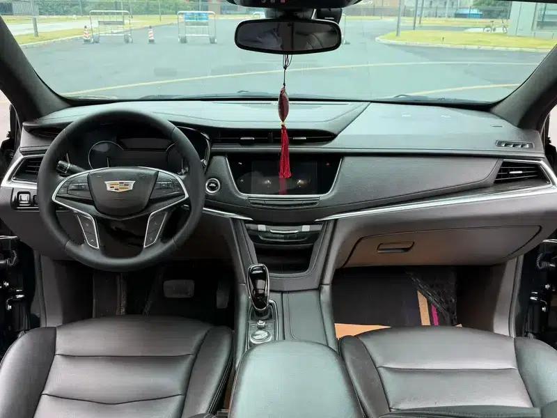 Cadillac XT5 2022 2.0T 2WD Luxury — миниатюра 7