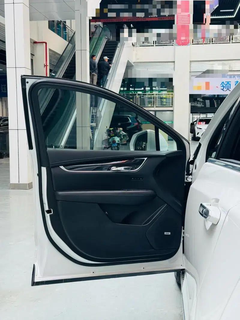 Cadillac XT5 2020 Facelift 28T Luxury — миниатюра 13