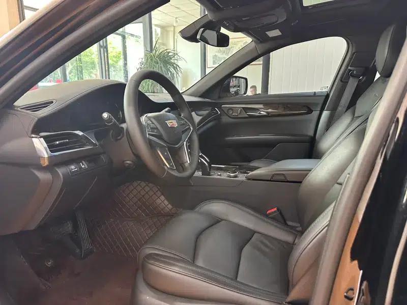 2022 Cadillac CT6 28T Luxury — миниатюра 16