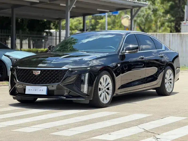 2023 Cadillac CT6 28T Premium — миниатюра 1