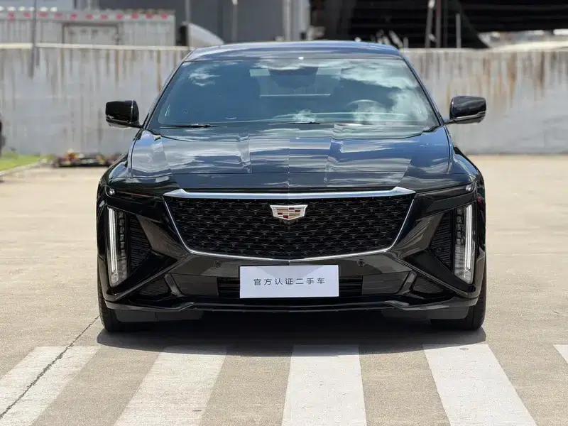 2023 Cadillac CT6 28T Premium — миниатюра 2