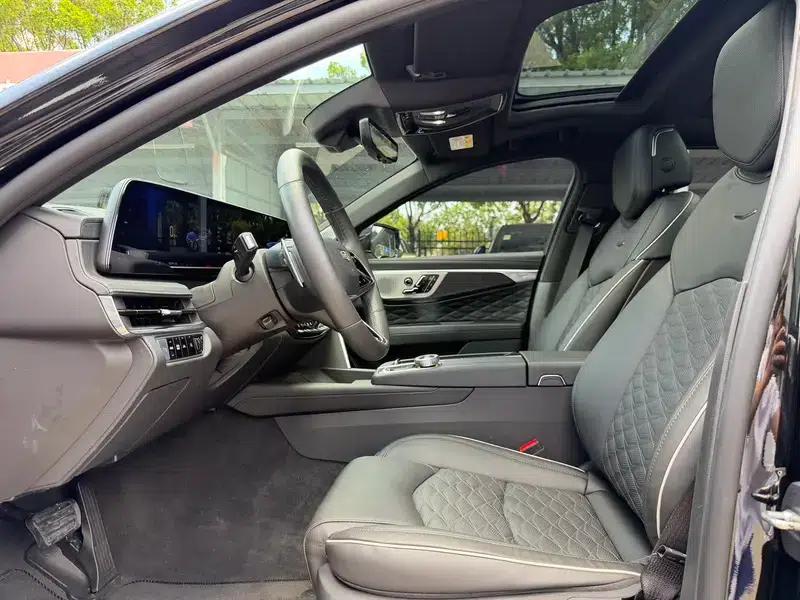 2023 Cadillac CT6 28T Premium — миниатюра 19