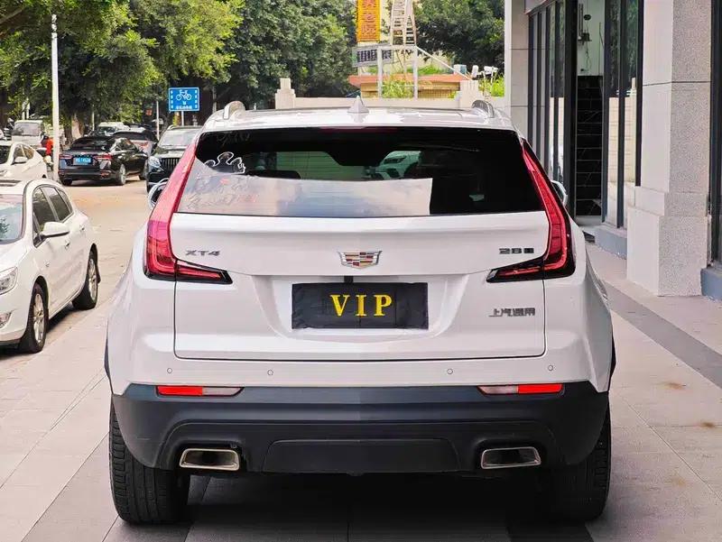 Cadillac XT4 2021 28T Two-Wheel Drive Technology Edition — миниатюра 4