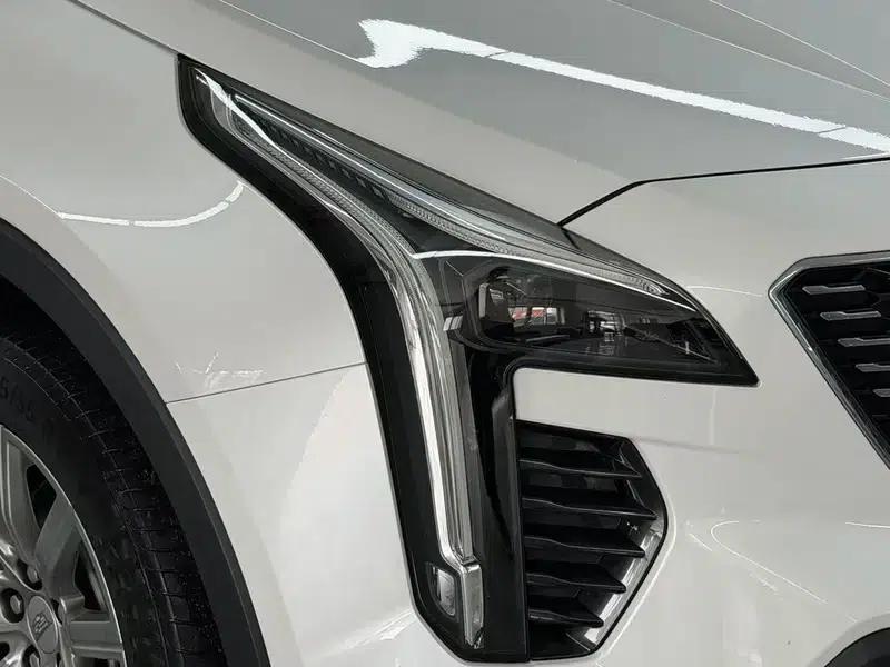 Cadillac XT4 2021 28T Two-Wheel Drive Premium Edition — миниатюра 12