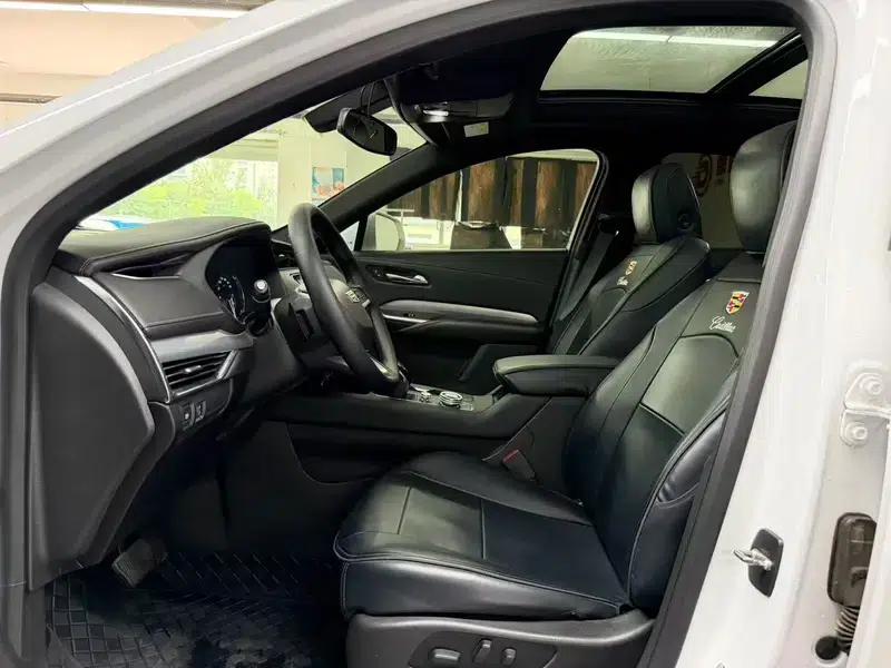 Cadillac XT4 2021 28T Two-Wheel Drive Premium Edition — миниатюра 19