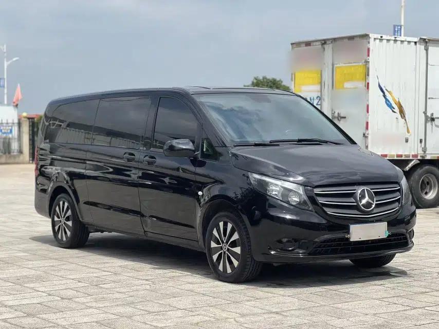 Mercedes-Benz Vito 2021 2.0T Elite Version 7 Seats — миниатюра 3