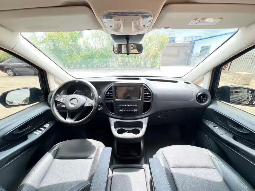 Mercedes-Benz Vito 2021 2.0T Elite Version 7 Seats — миниатюра 9