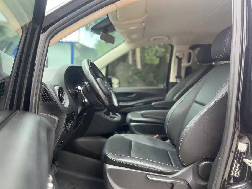 Mercedes-Benz Vito 2021 2.0T Elite Version 7 Seats — миниатюра 10