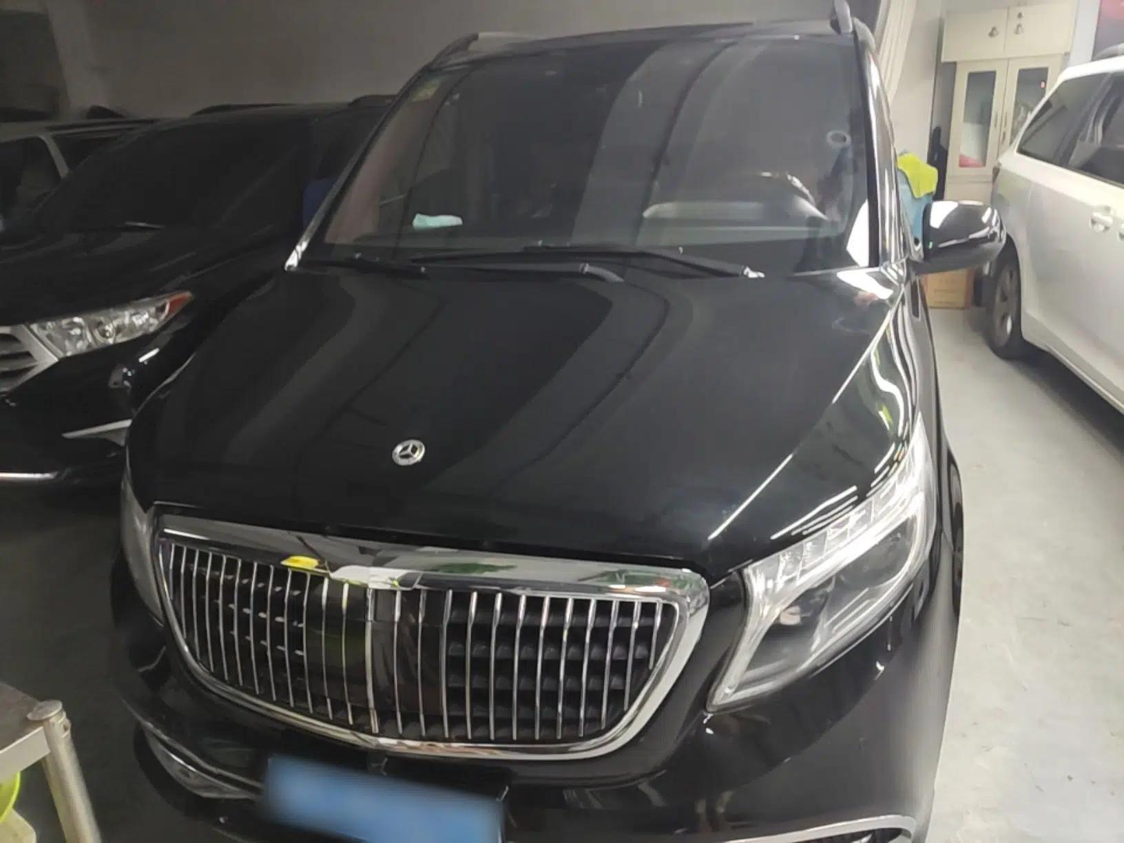 Mercedes-Benz Vito 2021 2.0T Elite Version 7 Seats — миниатюра 2