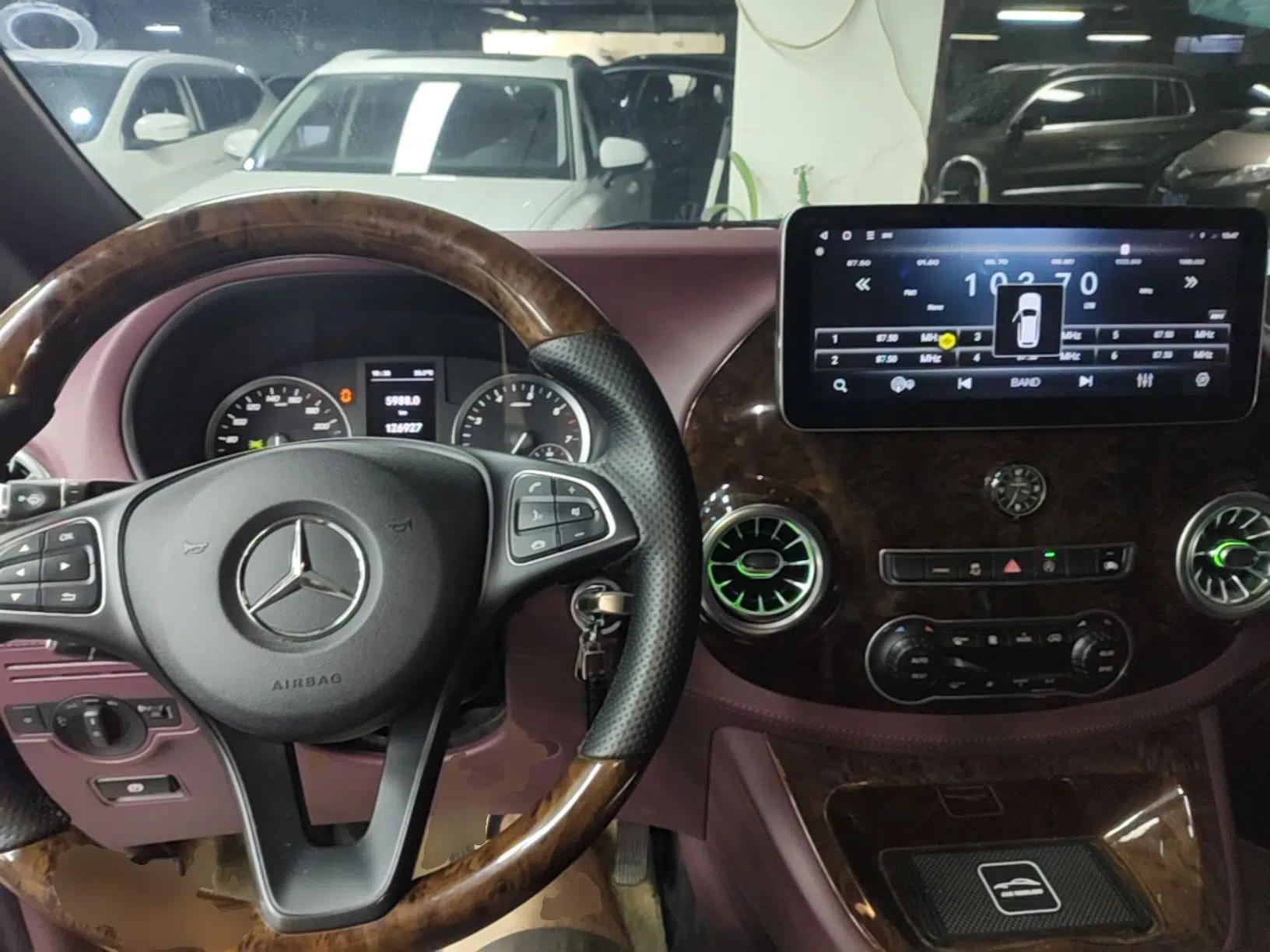 Mercedes-Benz Vito 2021 2.0T Elite Version 7 Seats — миниатюра 12
