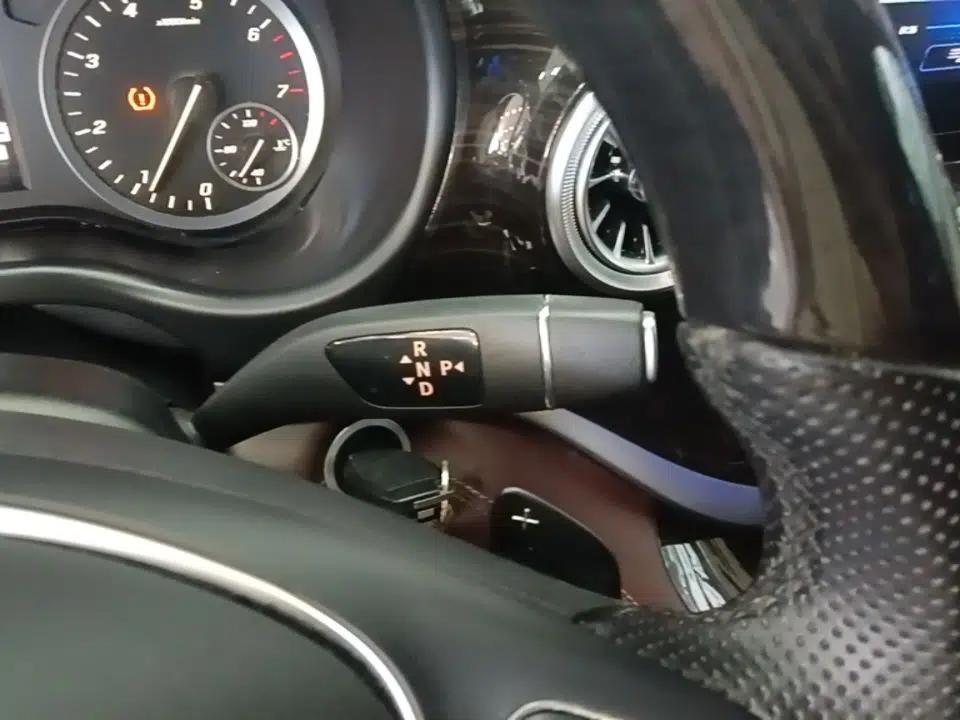 Mercedes-Benz Vito 2020 2.0T Business Version 7 Seats — миниатюра 16