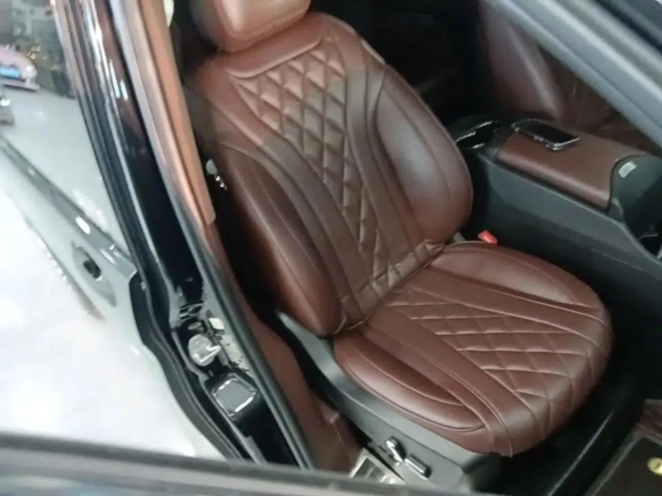 Mercedes-Benz Vito 2020 2.0T Business Version 7 Seats — миниатюра 19