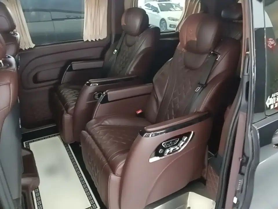 Mercedes-Benz Vito 2020 2.0T Business Version 7 Seats — миниатюра 20