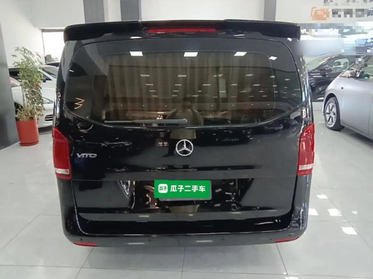 Mercedes-Benz Vito 2020 2.0T Business Version 7 Seats — миниатюра 5