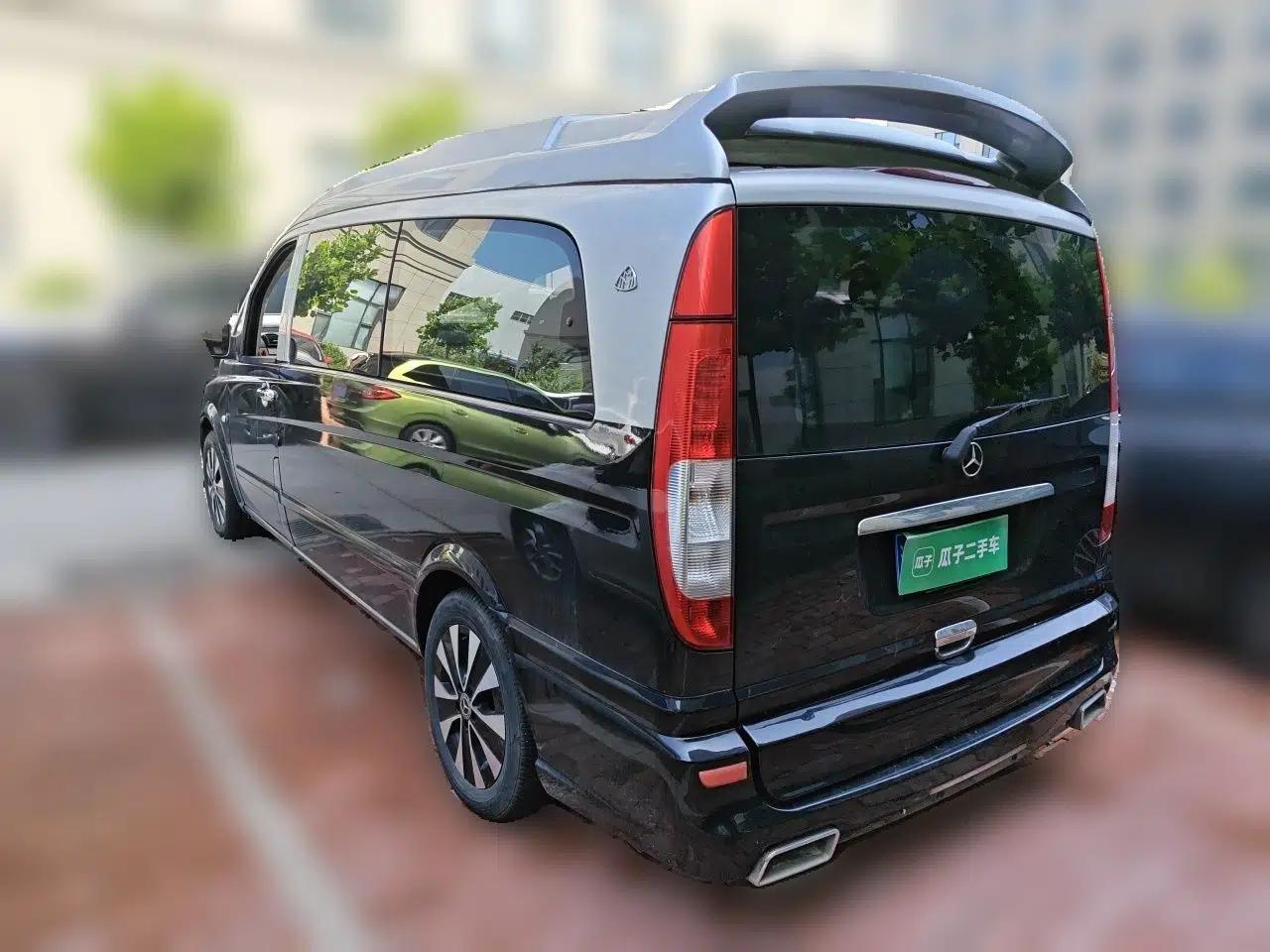 Mercedes-Benz Vito Mercedes-Benz V-Class 3.0T, 7-seater, high-roof, automatic transmission, gasoline-powered, Flyball brand. — миниатюра 4
