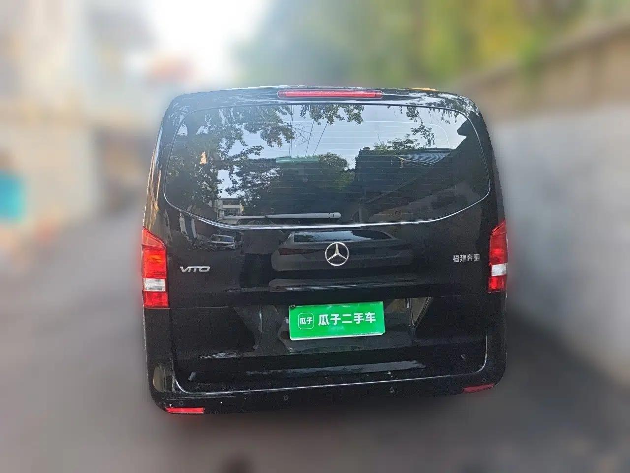 Mercedes-Benz Vito 2023 2.0T Business Version 7 Seats — миниатюра 5