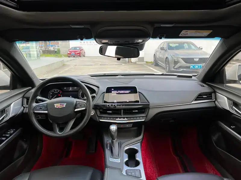 2023 Cadillac CT4 25T Luxury — миниатюра 7