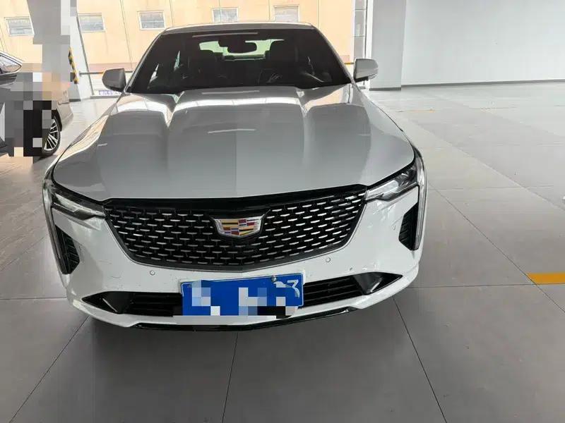 2022 Cadillac CT4 28T Luxury — миниатюра 2