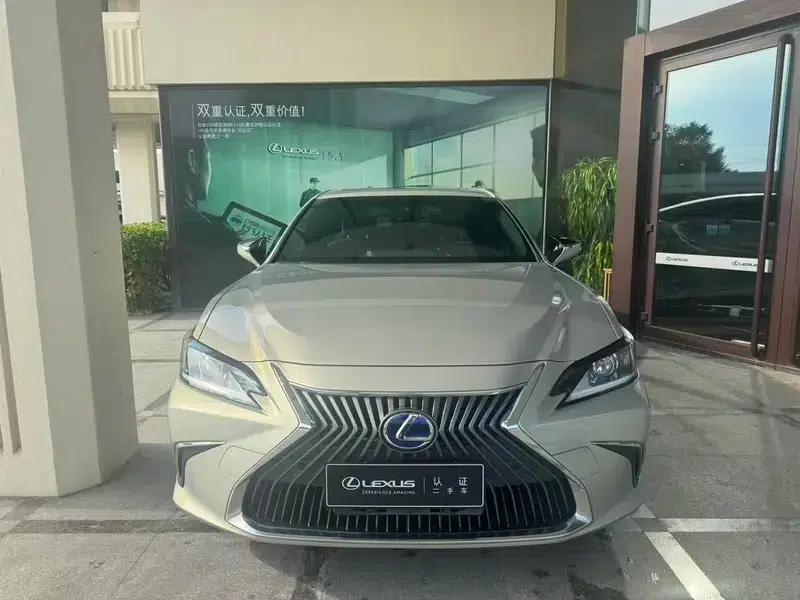 Lexus ES 2020 300h Premium Edition (China VI Emission Standard) — миниатюра 2