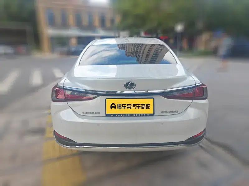 Lexus ES 2022 200 Premium Edition — миниатюра 5