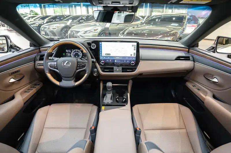 Lexus ES 2025 300h Premium Edition — миниатюра 14