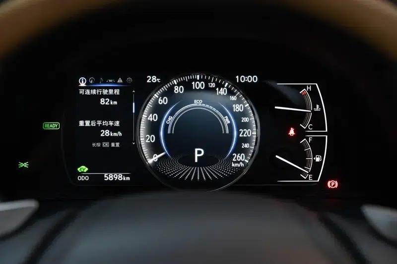 Lexus ES 2025 300h Premium Edition — миниатюра 15