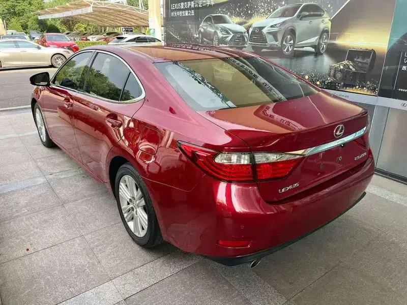 Lexus ES 2013 250 Elegant Edition — миниатюра 4