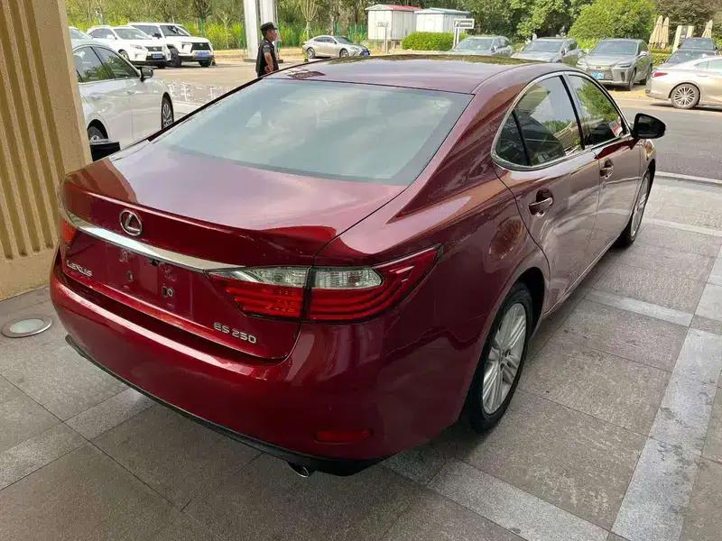 Lexus ES 2013 250 Elegant Edition — миниатюра 6
