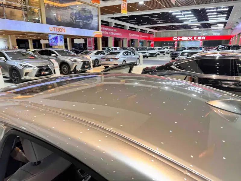 Lexus ES 2025 200 Premium Edition — миниатюра 16