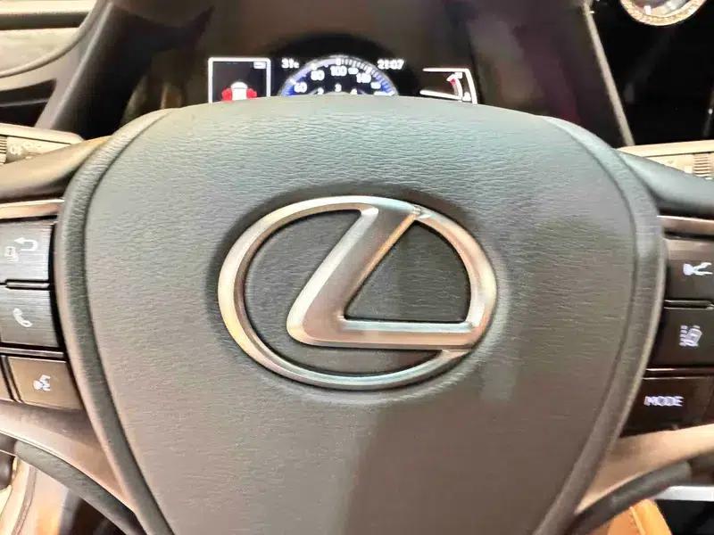 Lexus ES 2025 200 Premium Edition — миниатюра 30
