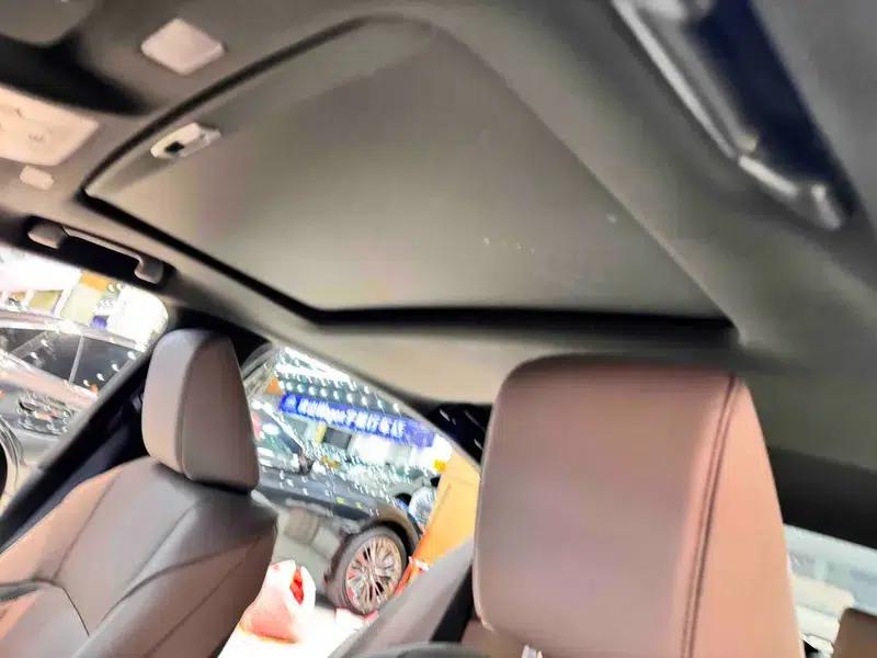 Lexus ES 2025 200 Premium Edition — миниатюра 32