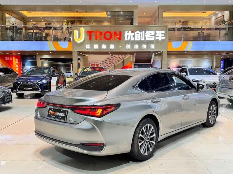 Lexus ES 2025 200 Premium Edition — миниатюра 6