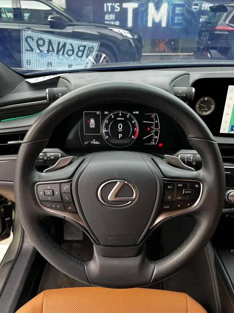 Lexus ES 2022 200 Premium Edition — миниатюра 24