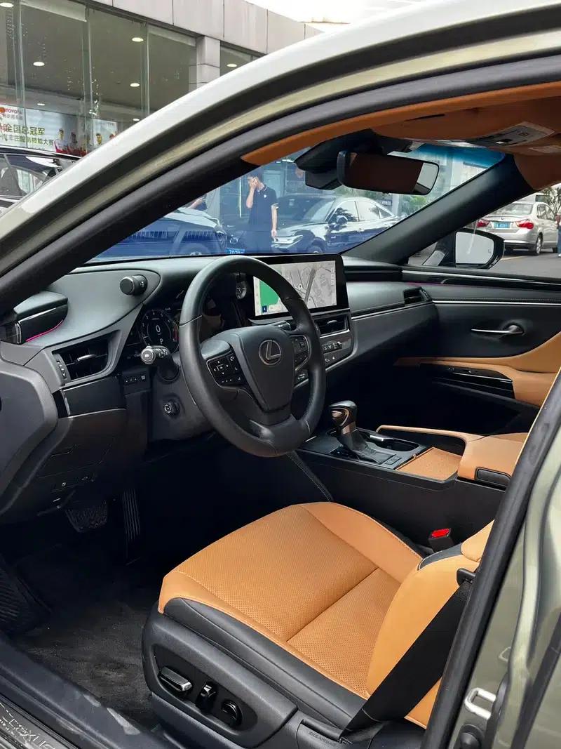 Lexus ES 2022 200 Premium Edition — миниатюра 25