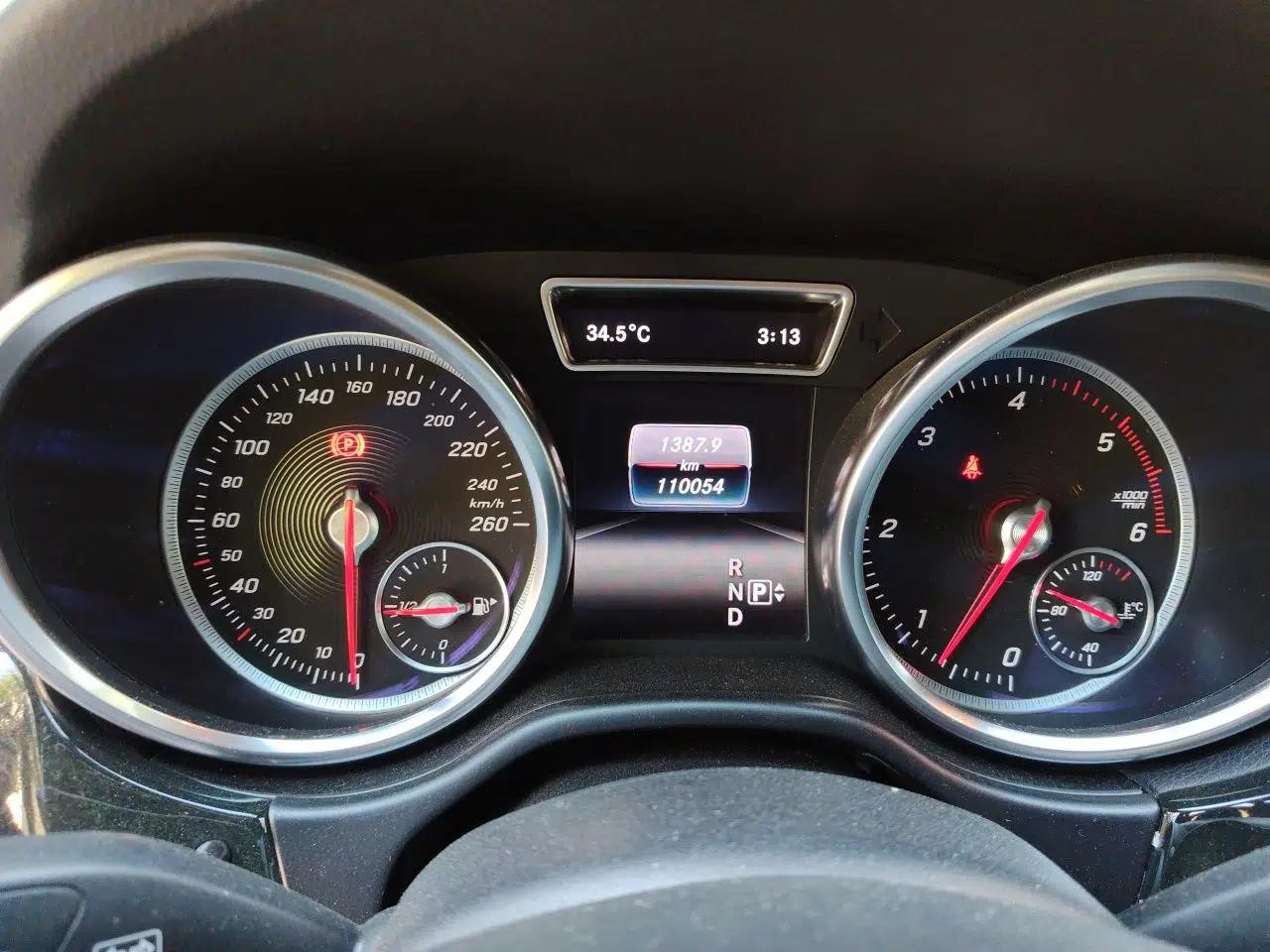 Mercedes-Benz GLE 2015 GLE 350 d 4MATIC — миниатюра 11