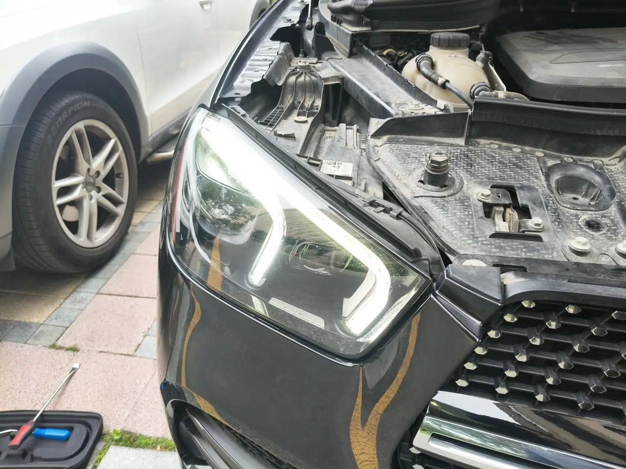 Mercedes-Benz GLE-Class 2019 GLE350 2.0 five-seater parallel import gasoline vehicle — миниатюра 7