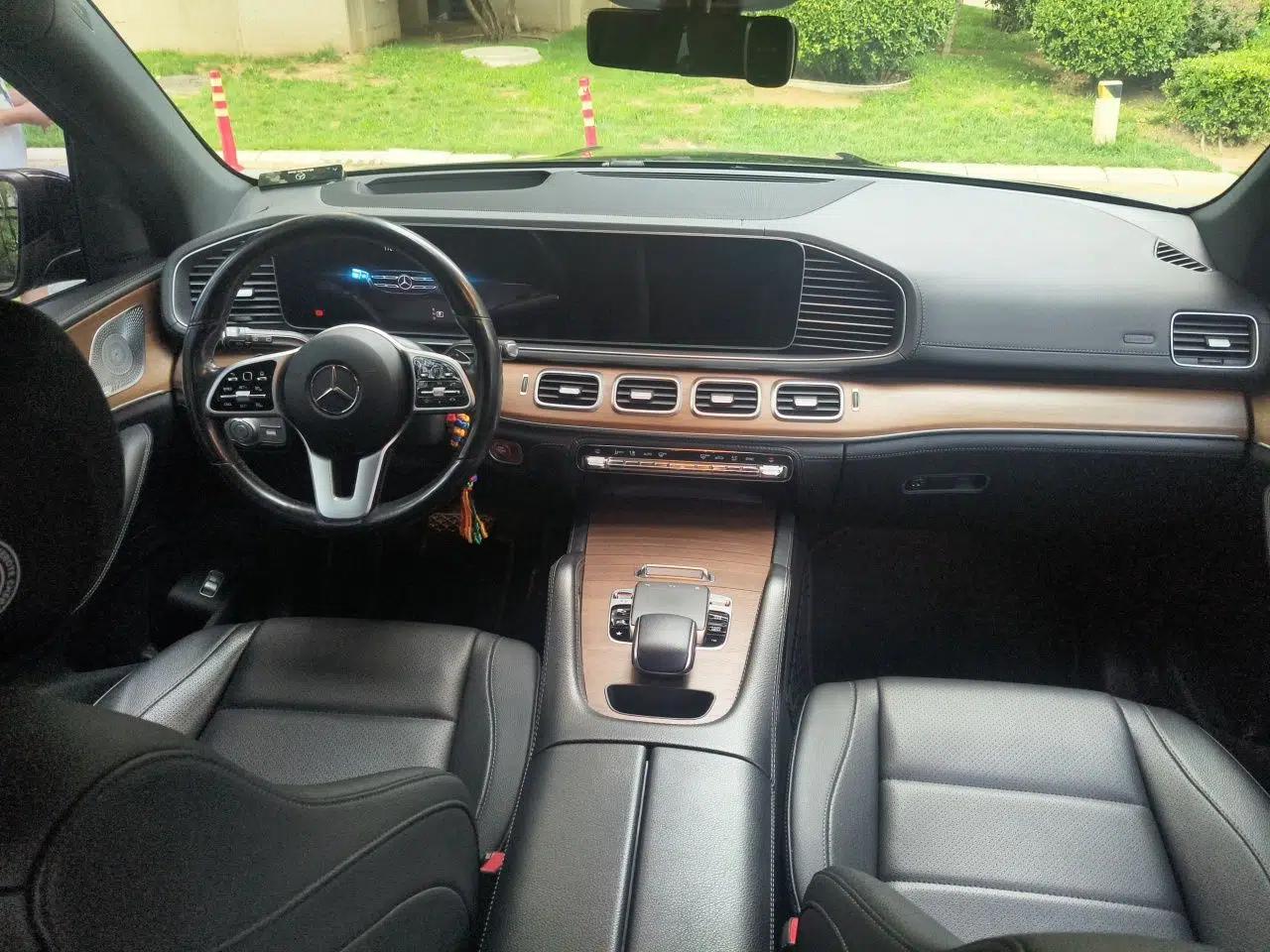 Mercedes-Benz GLE-Class 2019 GLE350 2.0 five-seater parallel import gasoline vehicle — миниатюра 9