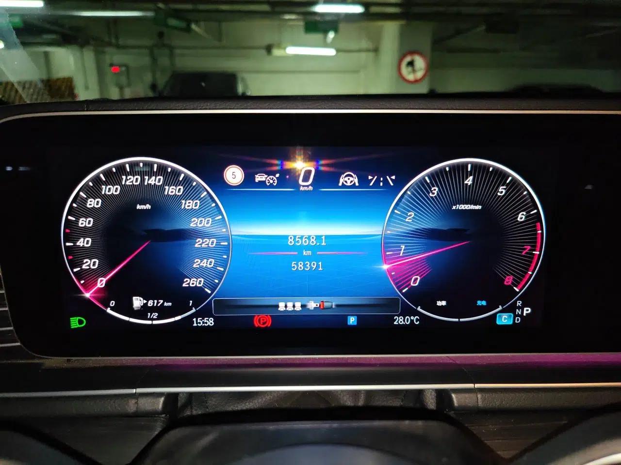 Mercedes-Benz GLE 2024 GLE 450 4MATIC Luxury Model — миниатюра 11