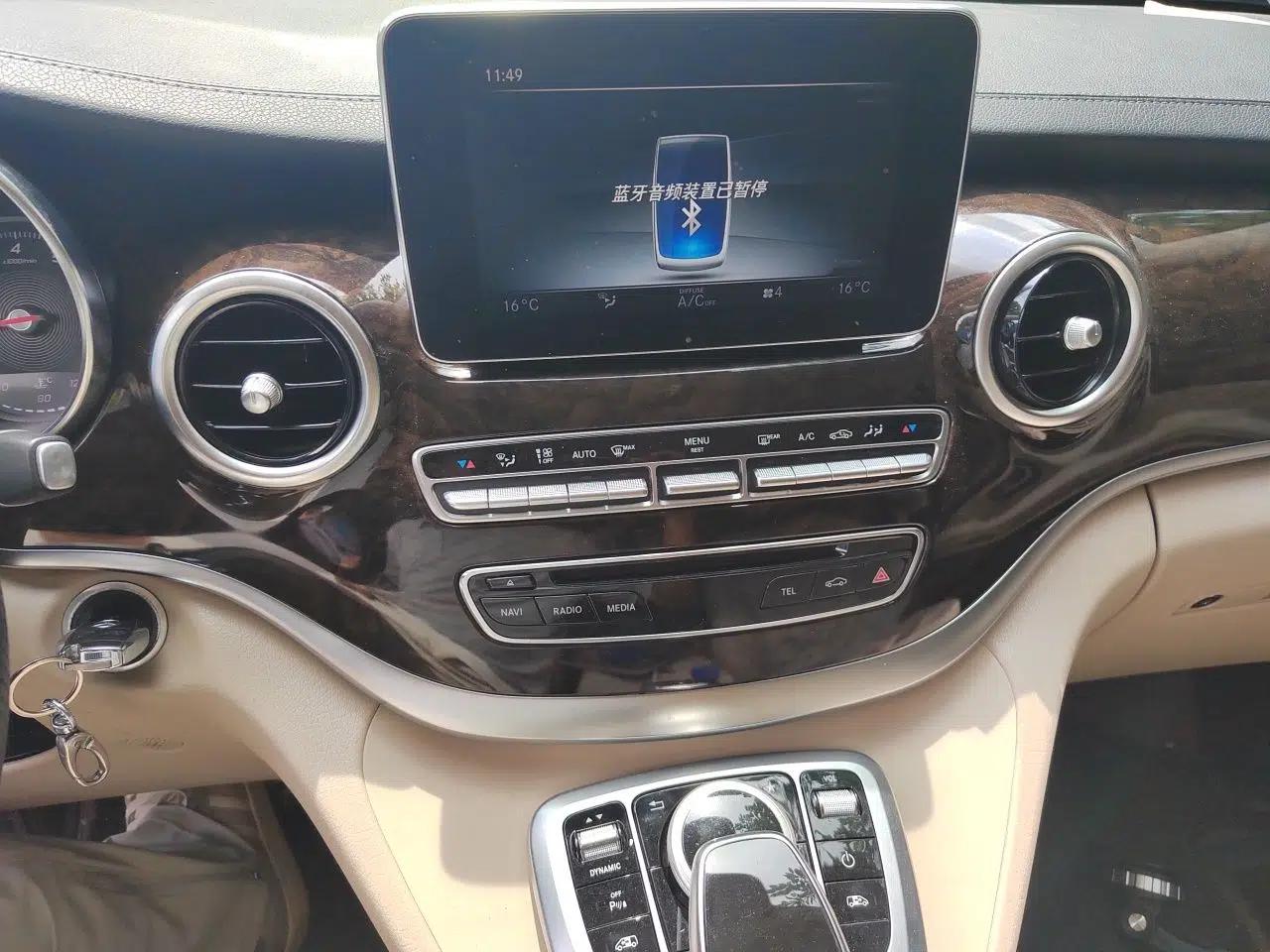 Mercedes-Benz V-Class 2018 V 260 L Prestige Extended Version China V — миниатюра 13