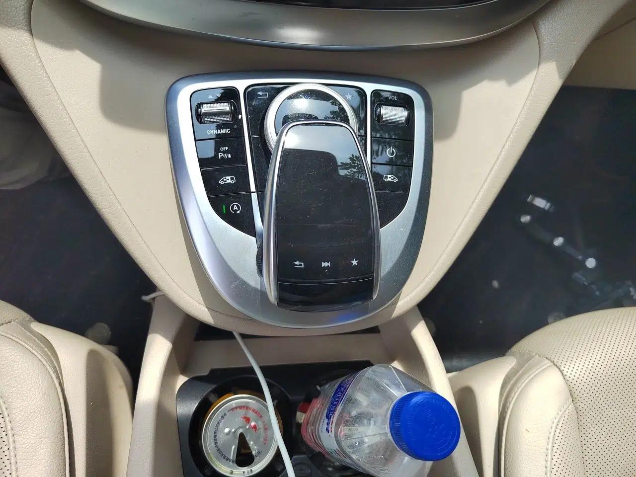 Mercedes-Benz V-Class 2018 V 260 L Prestige Extended Version China V — миниатюра 14
