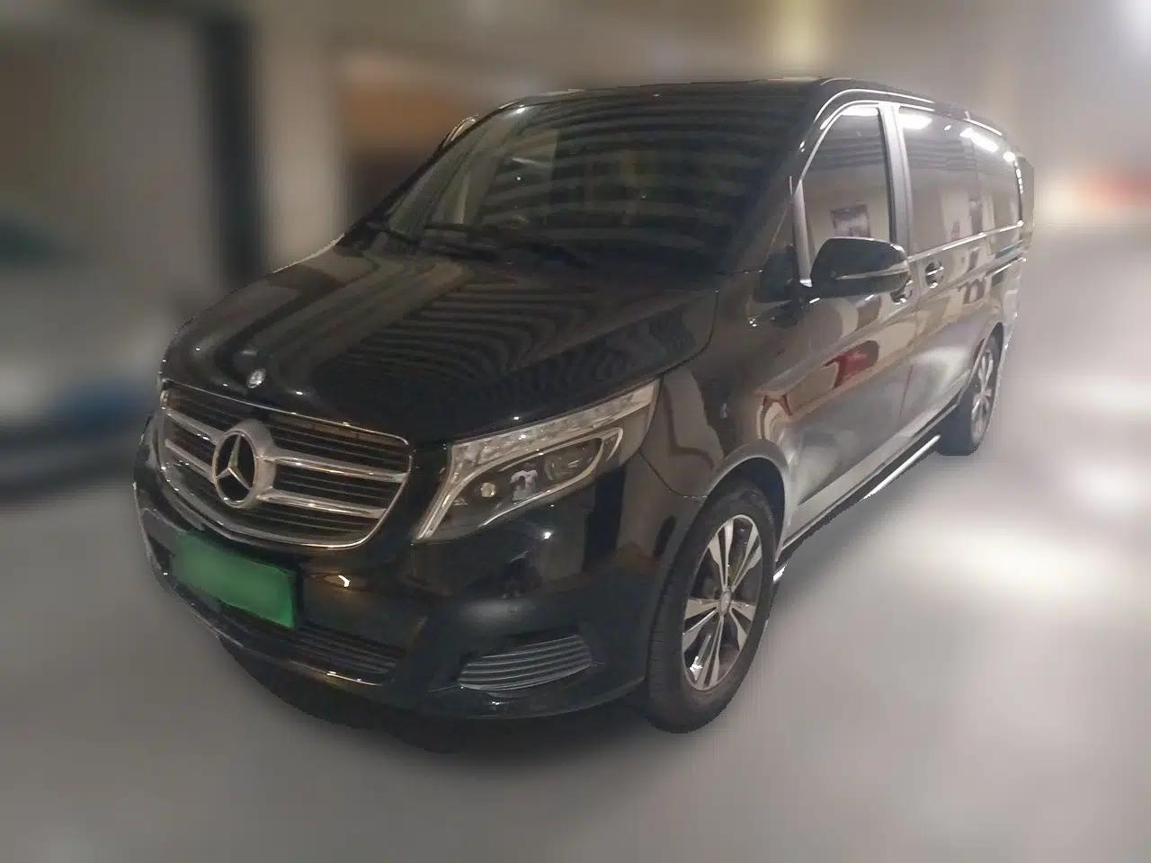 Mercedes-Benz V-Class 2016 V 260 Avantgarde Edition — миниатюра 1