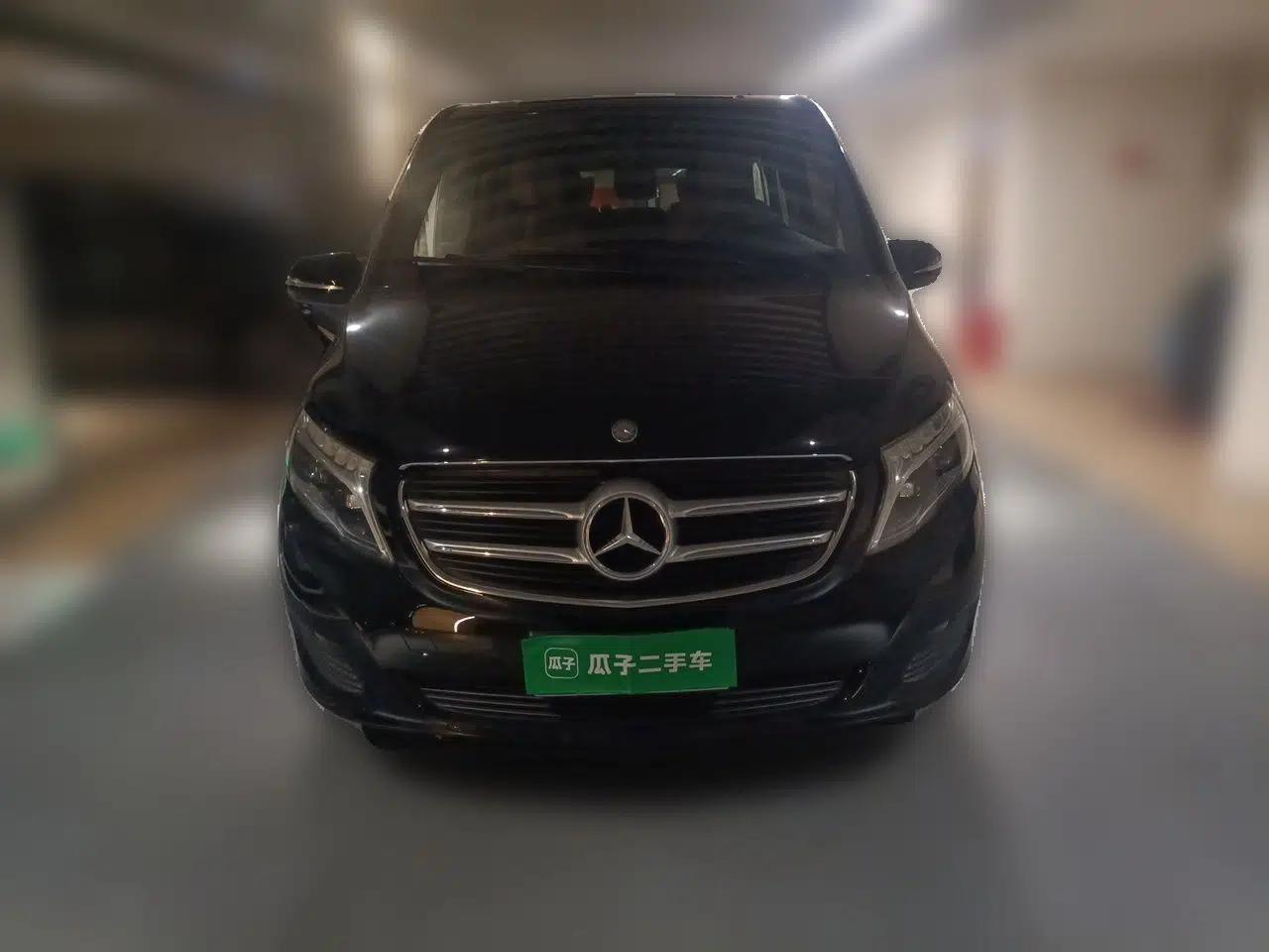 Mercedes-Benz V-Class 2016 V 260 Avantgarde Edition — миниатюра 2