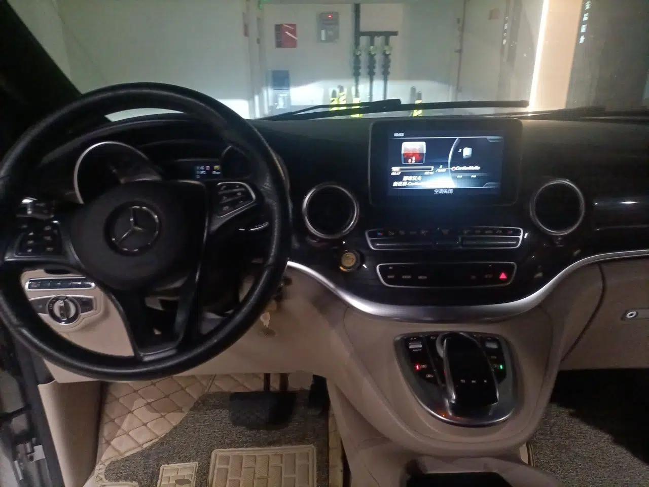 Mercedes-Benz V-Class 2016 V 260 Avantgarde Edition — миниатюра 9
