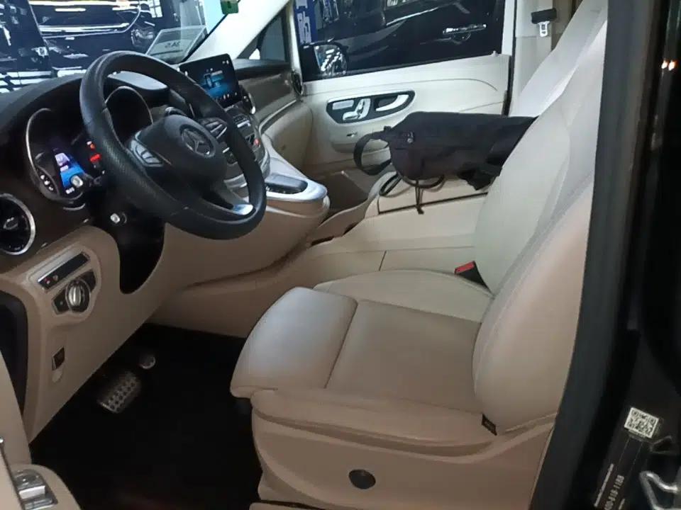 Mercedes-Benz V-Class 2022 V 260 L Long-wheelbase Luxury Edition — миниатюра 22