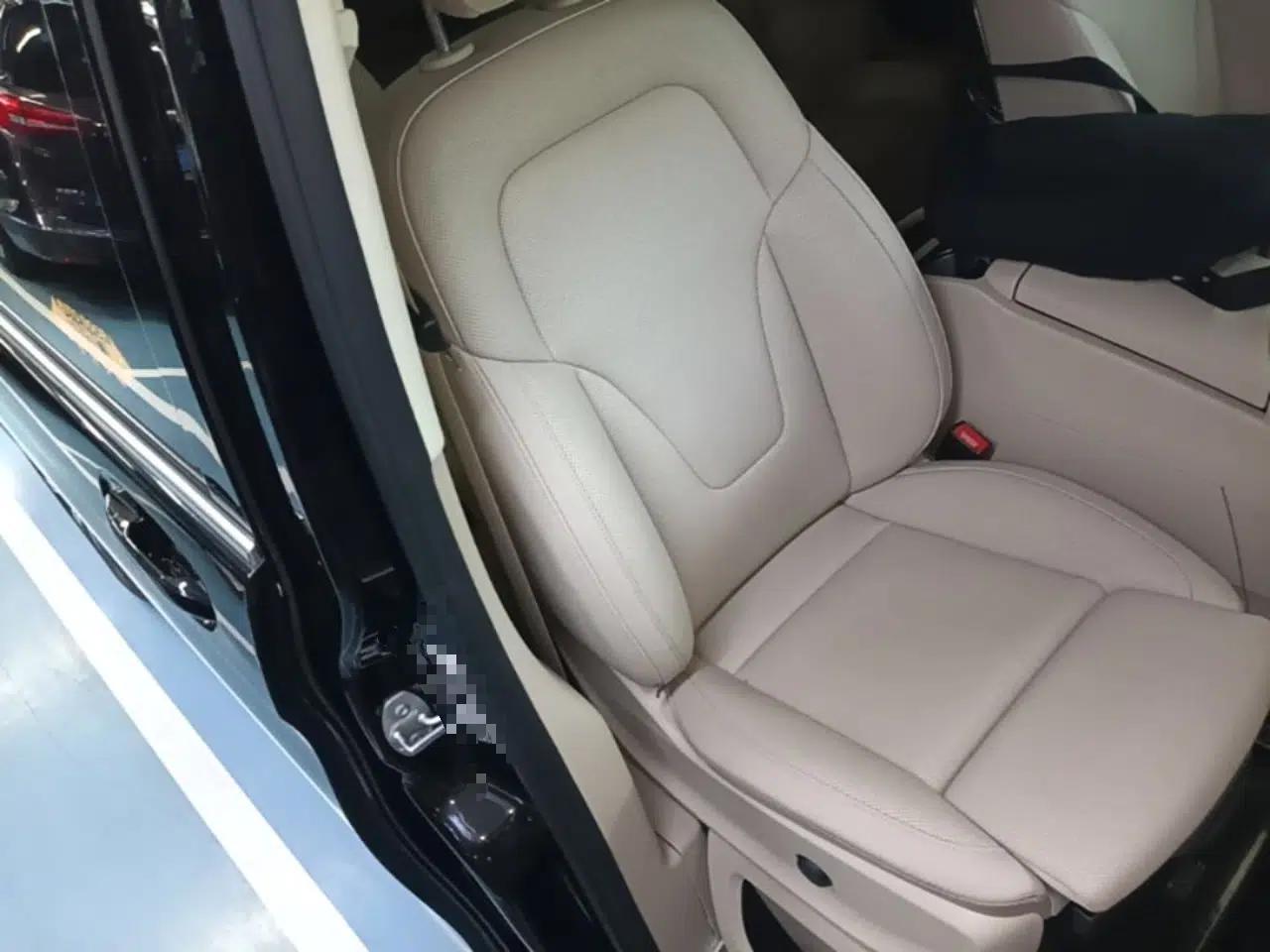 Mercedes-Benz V-Class 2022 V 260 L Long-wheelbase Luxury Edition — миниатюра 24
