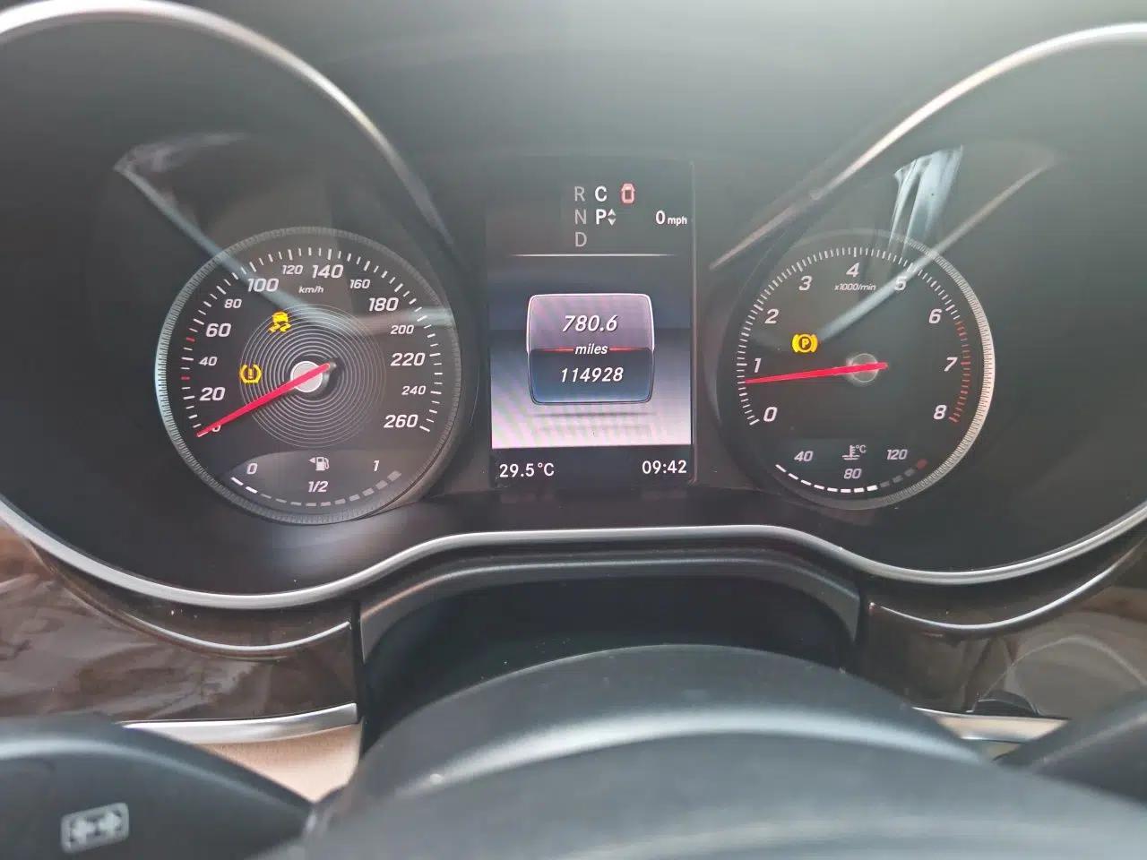 Mercedes-Benz V-Class 2016 V 260 Prestige Edition — миниатюра 12