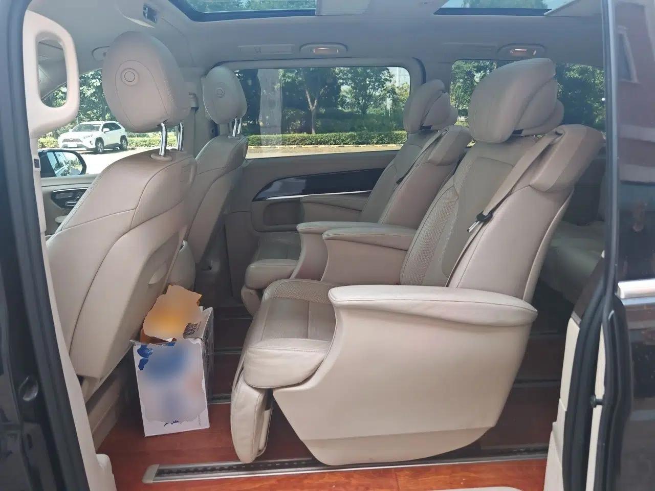 Mercedes-Benz V-Class 2016 V 260 Prestige Edition — миниатюра 17
