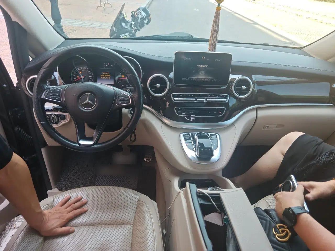 Mercedes-Benz V-Class 2016 V 260 Prestige Edition — миниатюра 9