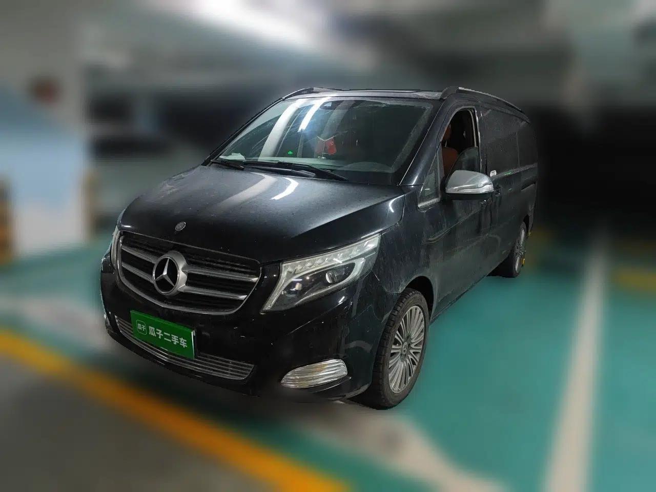 Mercedes-Benz V-Class 2016 V 260 Avantgarde Edition — миниатюра 1