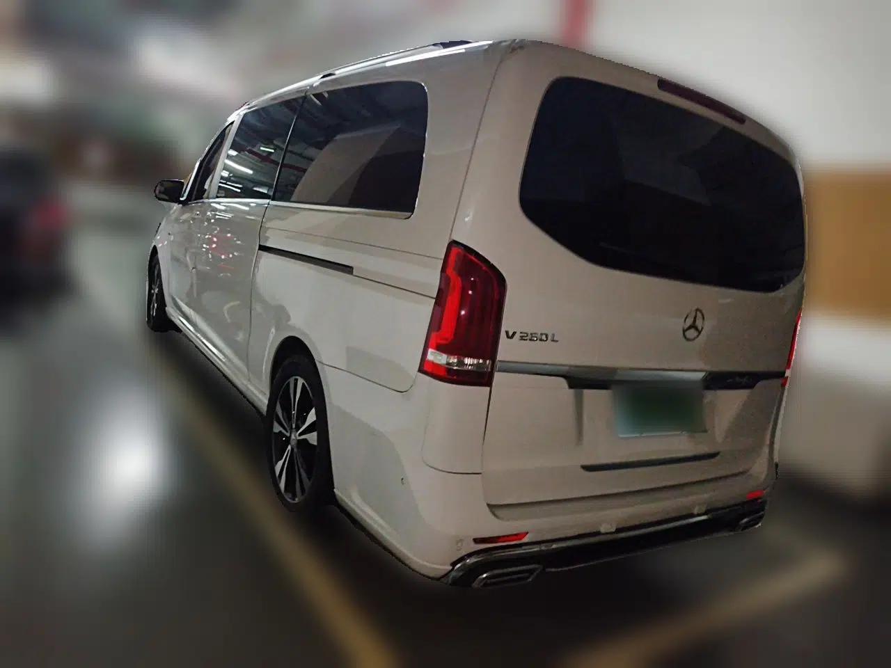 Mercedes-Benz V-Class 2016 V 260 L Prestige Extended Edition — миниатюра 4